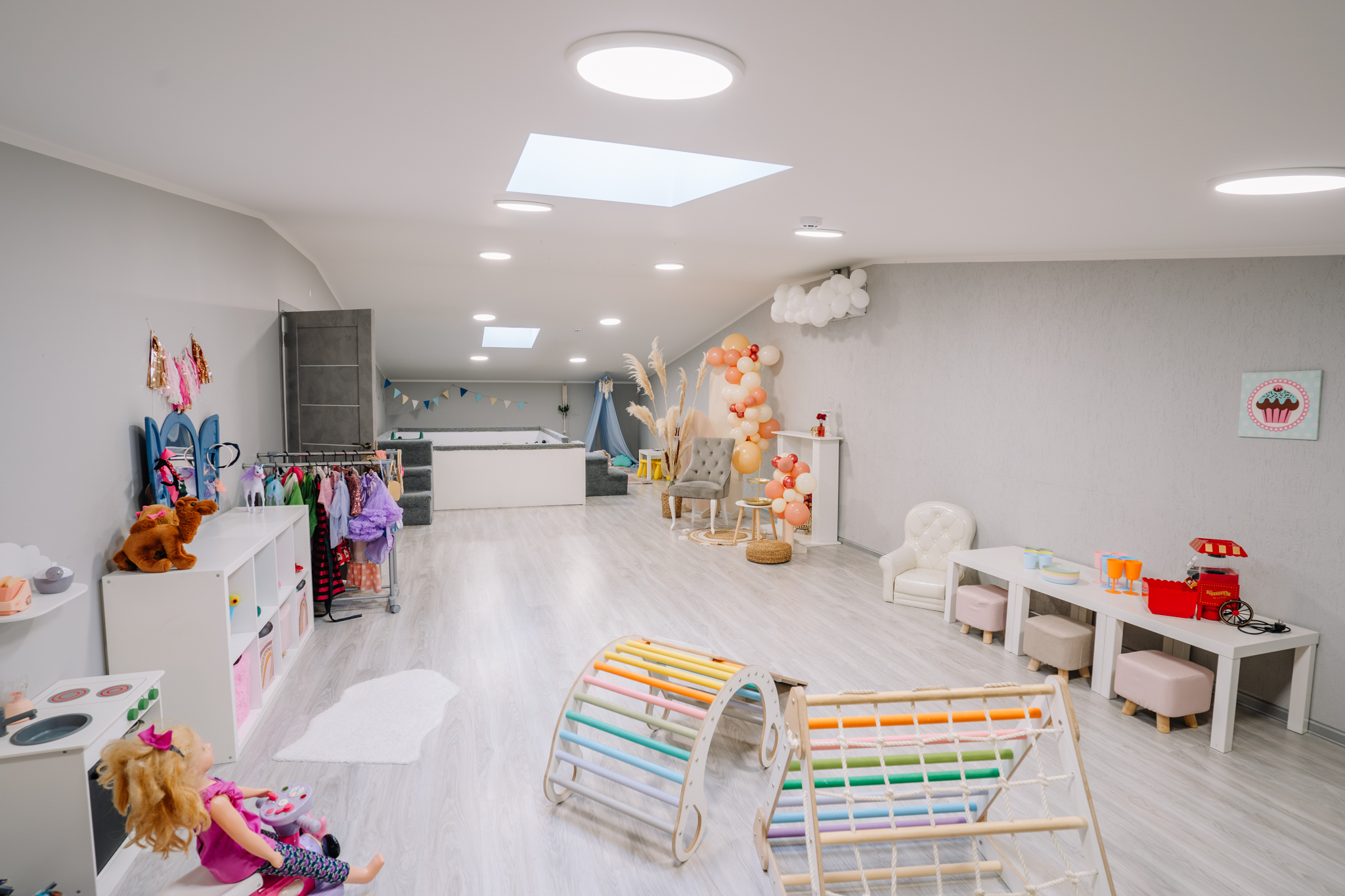 Pārdod ballīšu un svinību telpu Mika Pika Valmierā