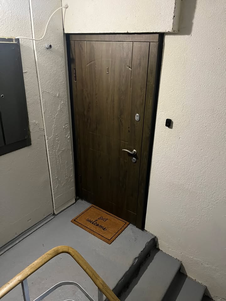 Pārdod renovētu 3 istabu dzīvokli Lestenē, Tukuma novadā