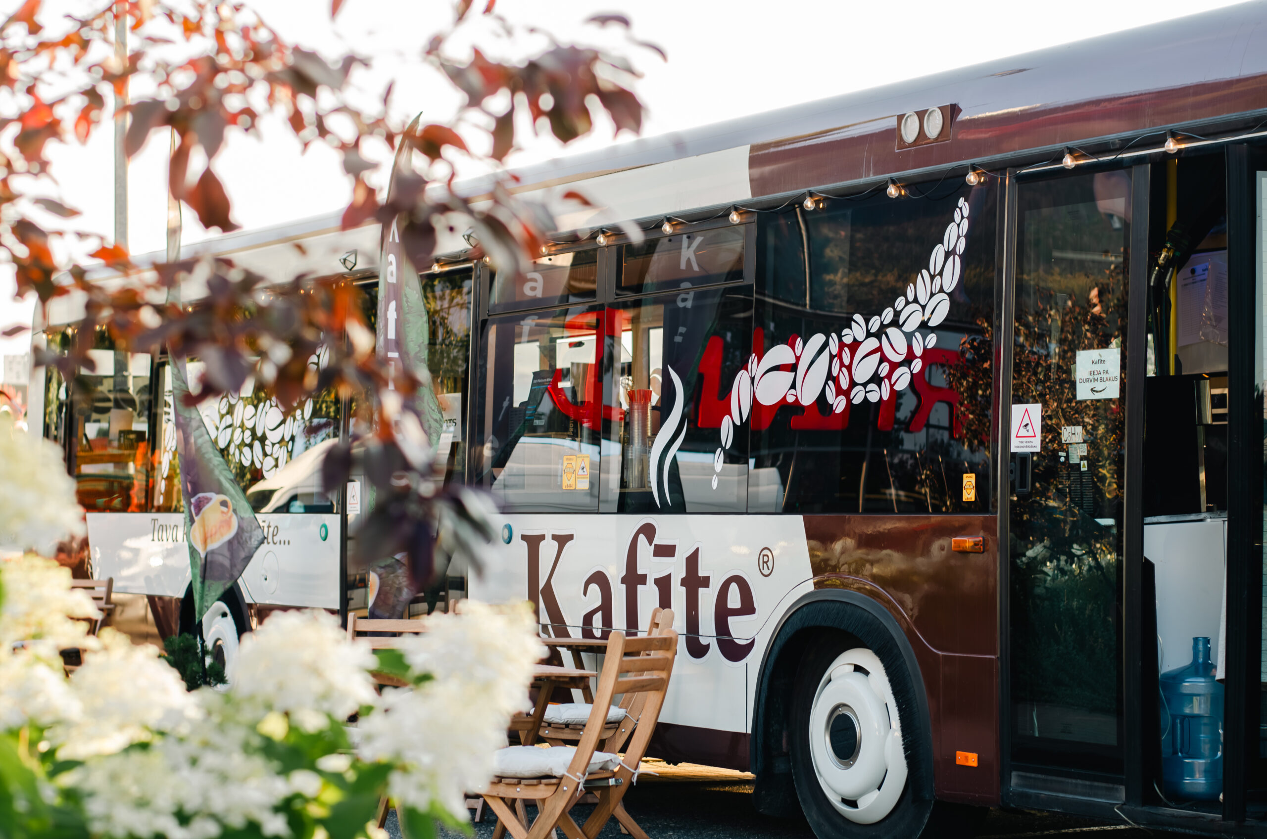 Pārdod unikālu Coffee Bus / Food Truck / Event Bus – Solaris Urbino 12
